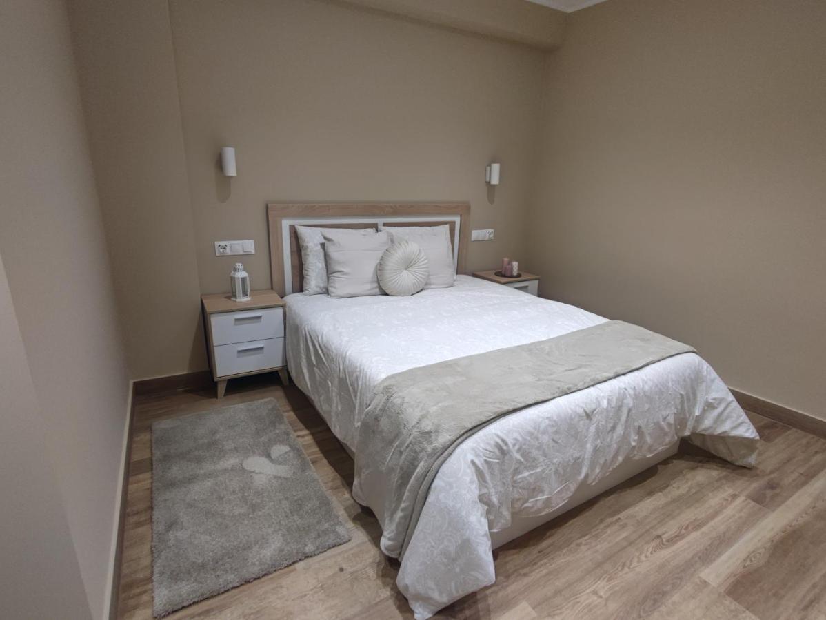 אבילס Apartamento Gael- Plaza Espana מראה חיצוני תמונה