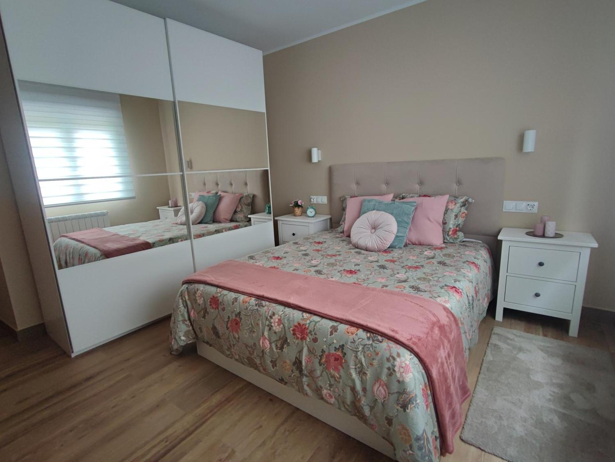 אבילס Apartamento Gael- Plaza Espana מראה חיצוני תמונה
